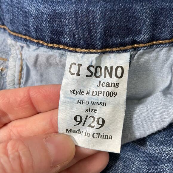 Ci Sono Medium Wash Mid Rise Skinny Jeans - Size 9/29 - The Basics Collection - Picture 5 of 8